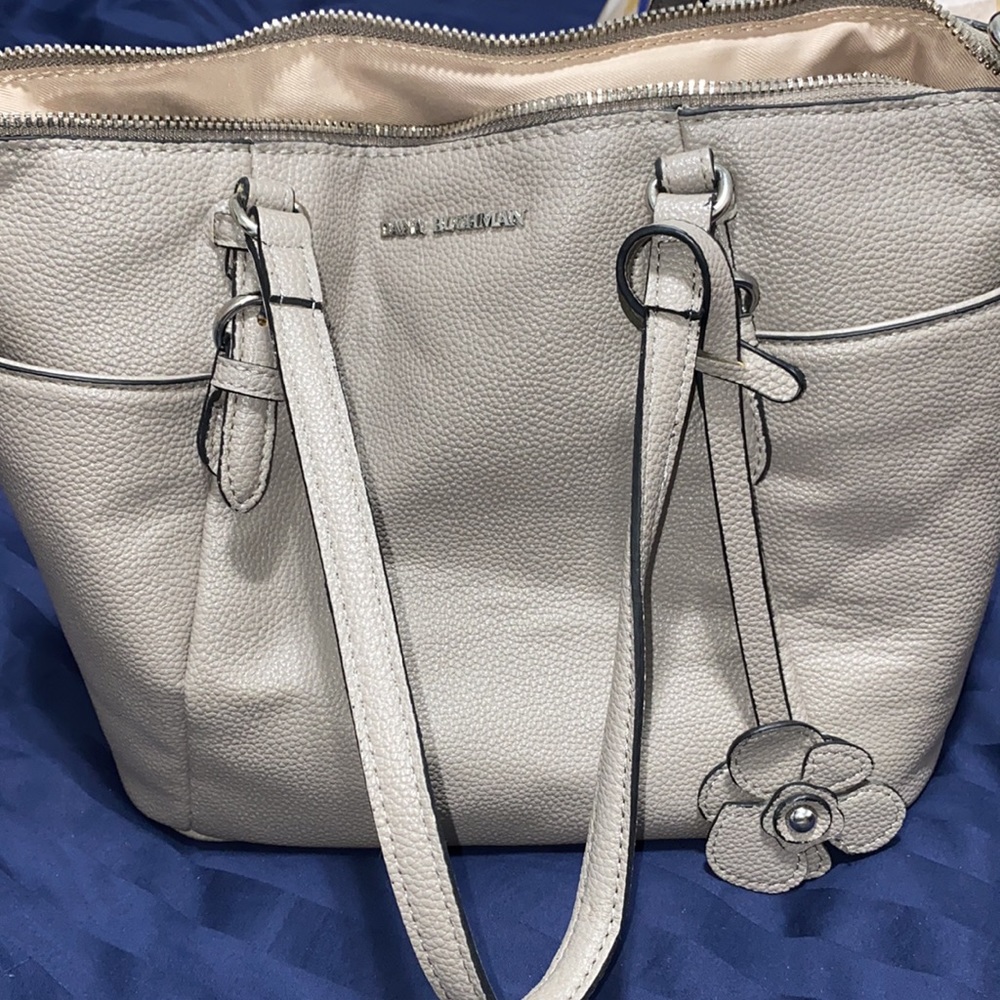 Dana Buchman grey medium-sized purse